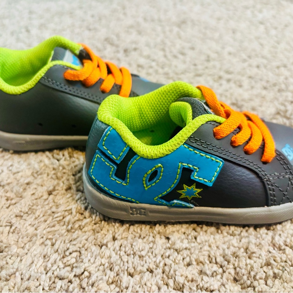 DC Kids' Gray Sneakers with Orange and Green Accents